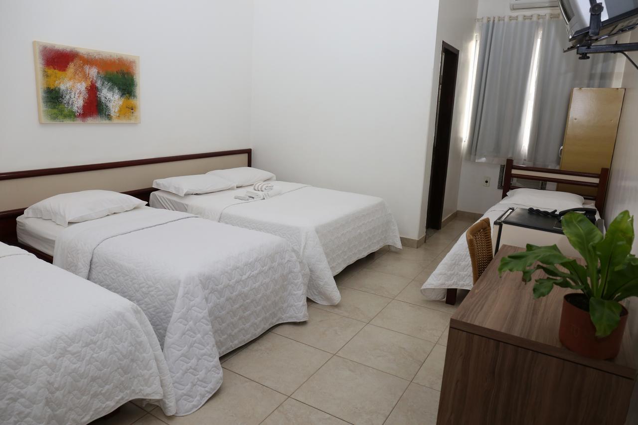 Licia Hotel Joao Pinheiro ภายนอก รูปภาพ
